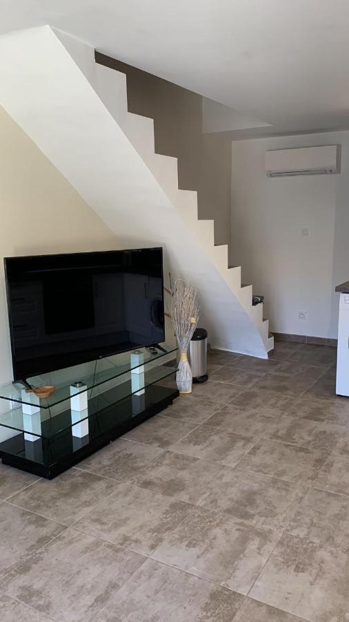 Appartement Rue De Provence Avinyon Dış mekan fotoğraf